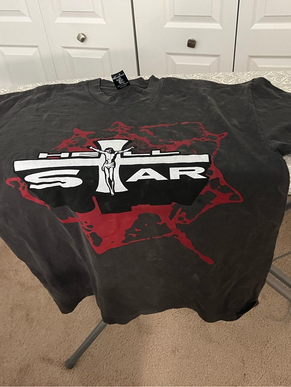 Hellstar Jesus Graphic Crewneck T-Shirt - Black/Red